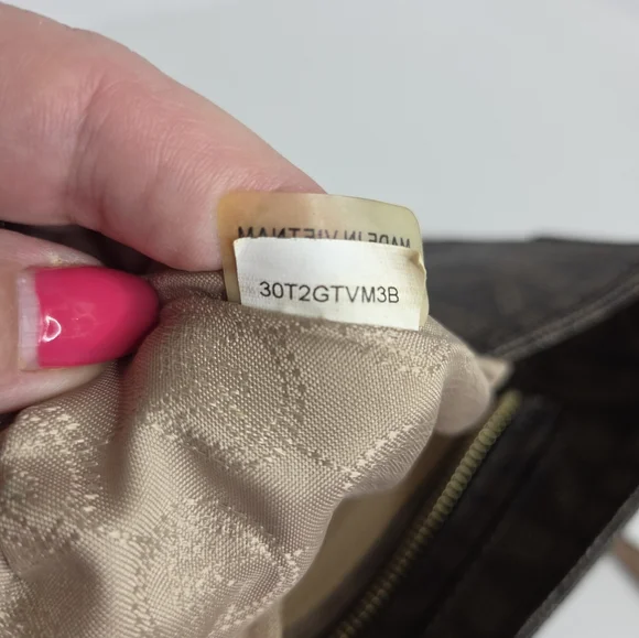MICHAEL Michael Kors Jet Setter Large Brown Logo Crossbody Bag